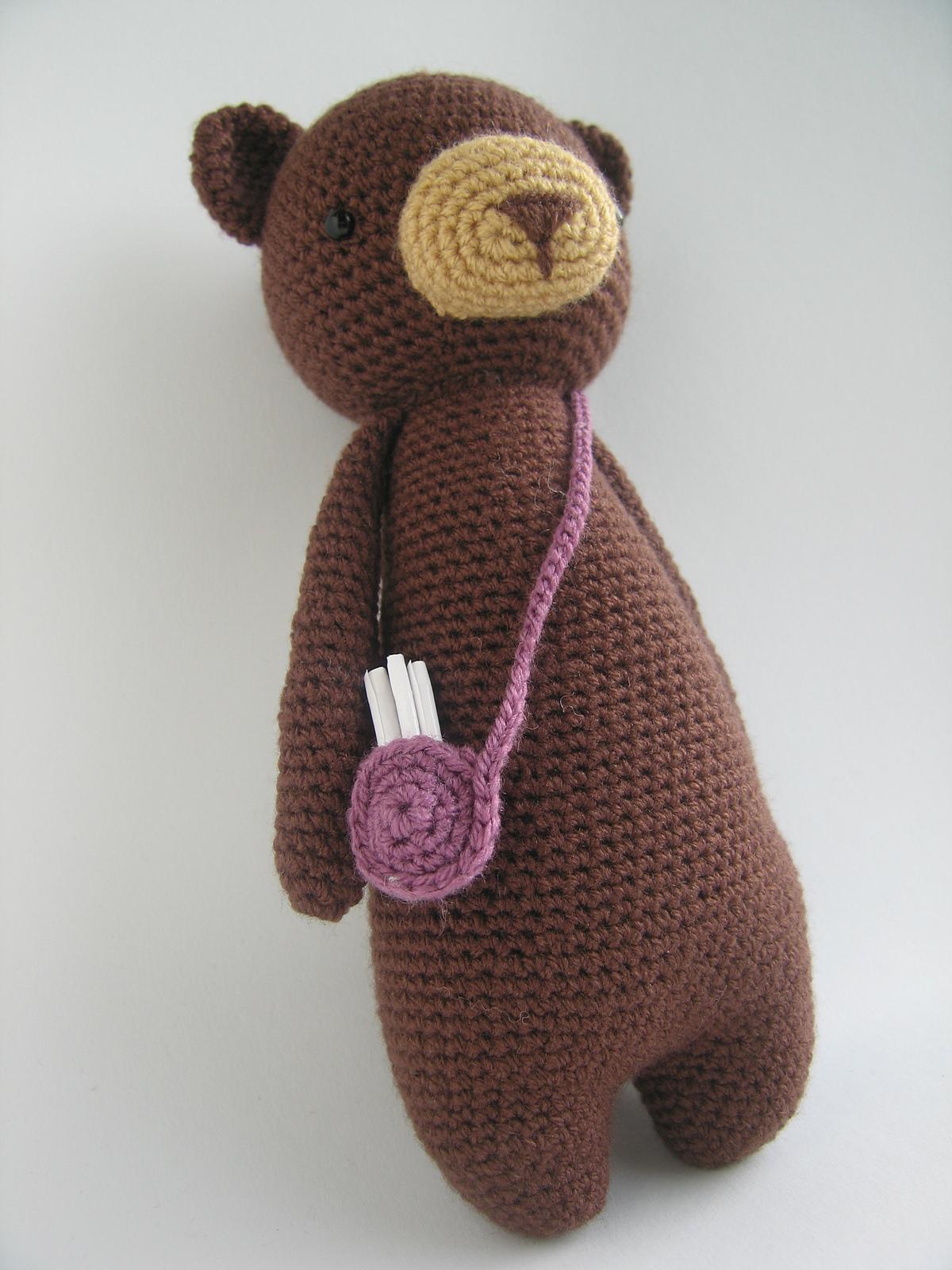 Bear with Bag Crochet Amigurumi Pattern