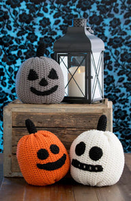 Three Little Pumpkins in Red Heart With Love Solids - LW4892 - Downloadable PDF
