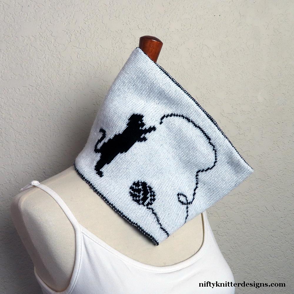 Cattitude Cowl