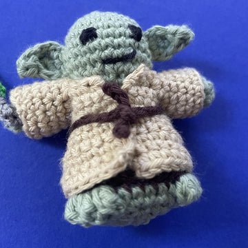 Wise mini alien