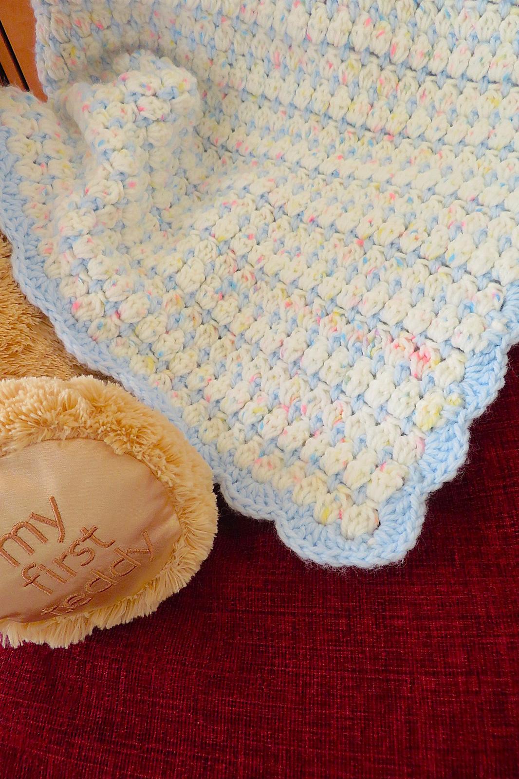 Soft Cluster Baby Blanket Crochet Pattern - Lion Brand Baby Soft (DK)