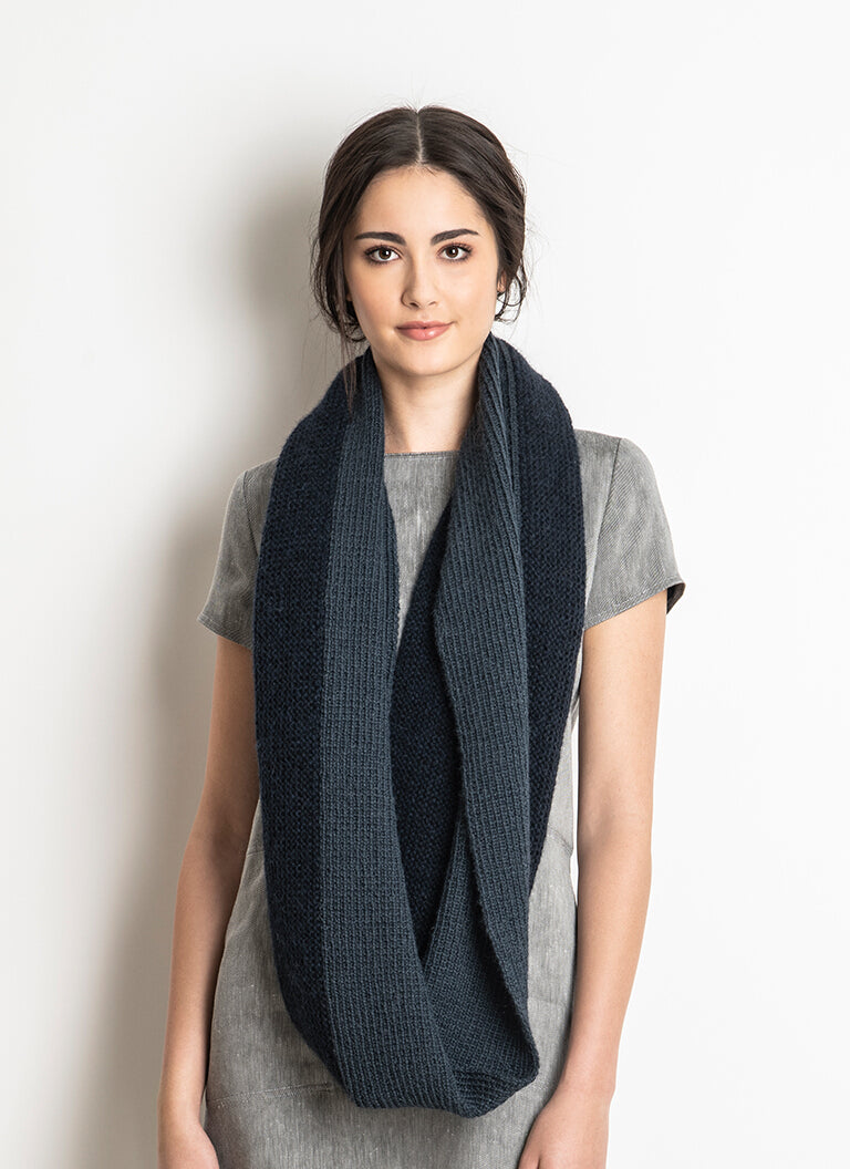 Harris Wrap in Blue Sky Fibers Baby Alpaca/Techno - 202017 - Downloadable PDF