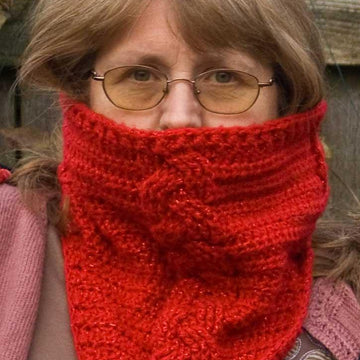 Cabled Scoodie and Neckwarmer - Aran version
