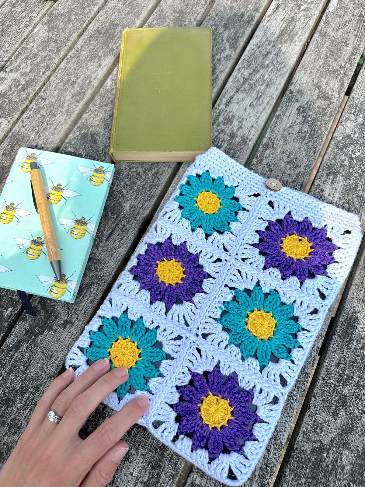 Dahlia Tablet Cover
