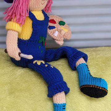 Annie the artist shelf sitter