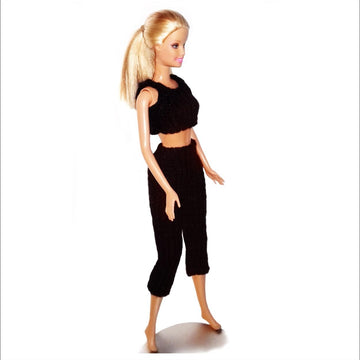 Barbie: Gym workout outfit with exercise ball and bag