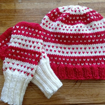 Hearts Aplenty Mittens