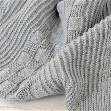 Simple Charlbury Blanket