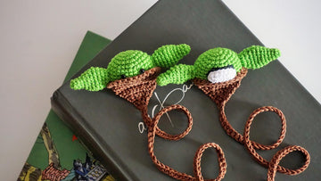 Bookmark Baby Alien