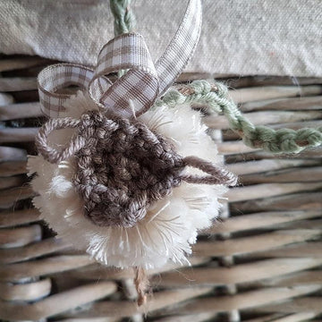 Spring Sheep Bunting