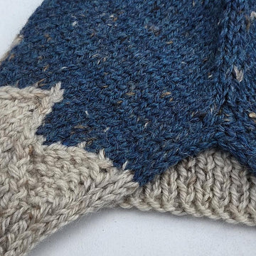 Snowy Mountains Bonnets