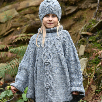 Temptation Poncho and Hat Set