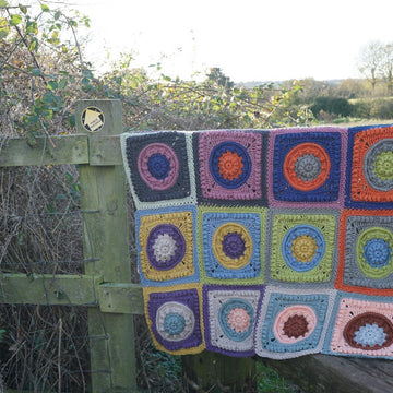 Cottage Garden Blanket