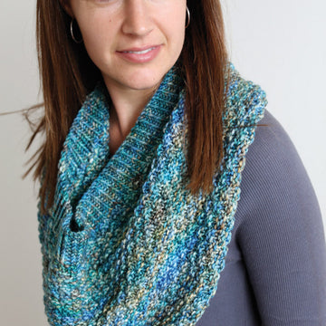Box Stitch Cowl in Ella Rae Lace Merino Chunky - ER13-01 - Downloadable PDF