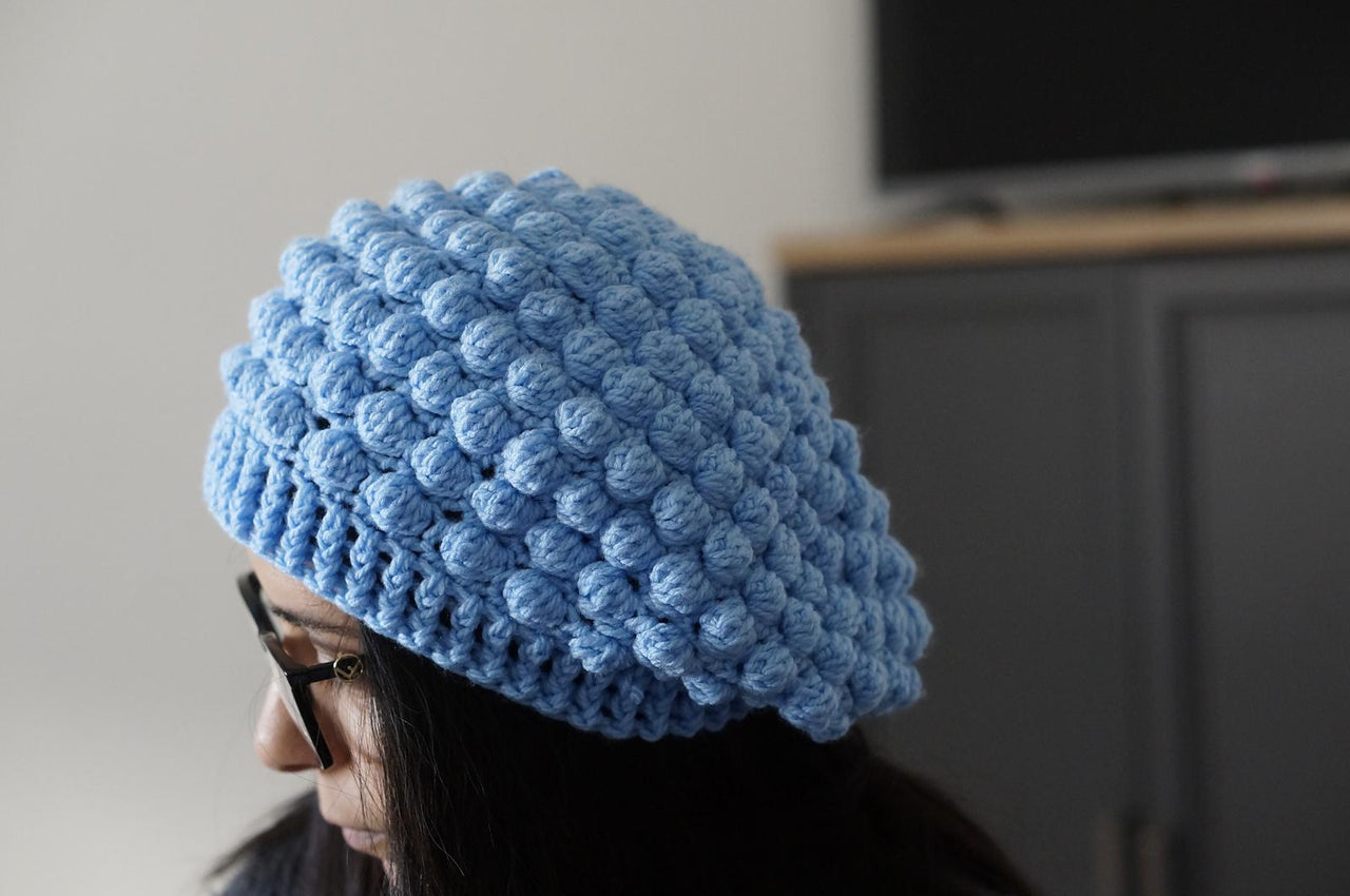 Bobble stitch beret