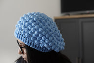 Bobble stitch beret