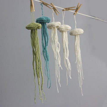Jellyfish Amigurami Home Decor
