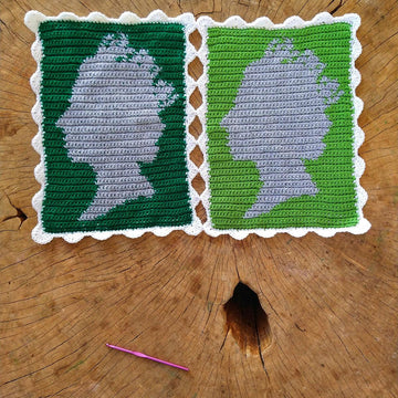 Queen Elisabeth Postage Stamps Blanket