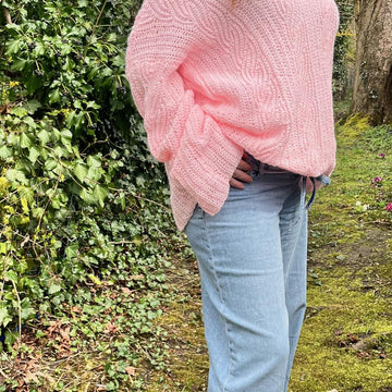 Sweater "Peony"