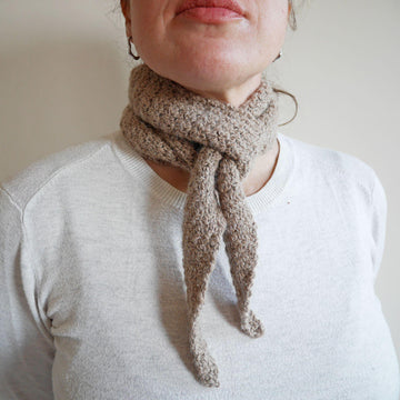 Aery skinny scarf