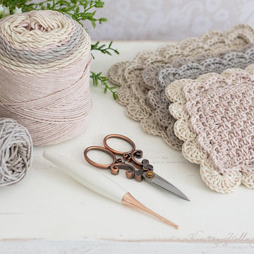Quick and Easy Scalloped Mug Rug