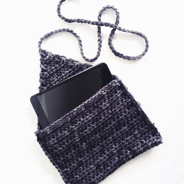 Entre-Nous Tablet Case