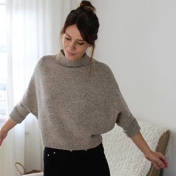 ROBIN Sweater