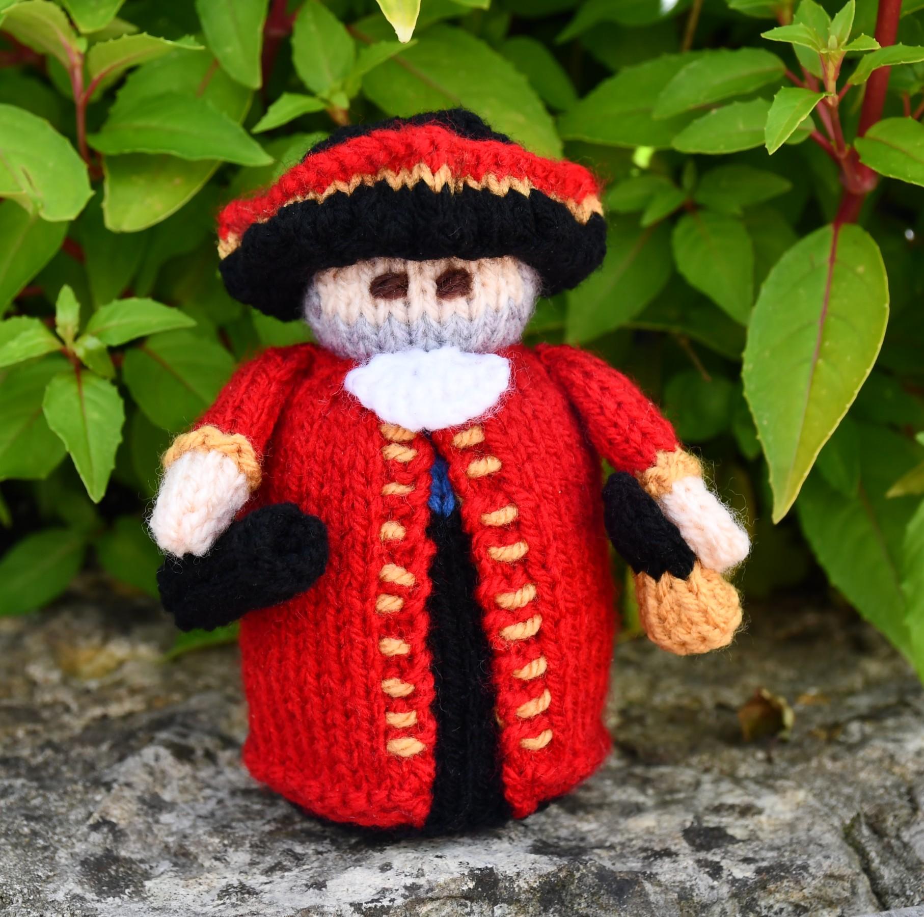 Victorian Town Crier Doll Knitting Pattern - Toy Knitting Pattern