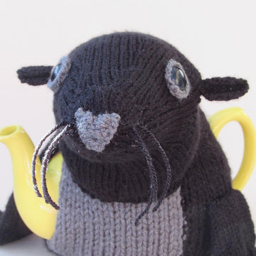 Sea lion tea cosy