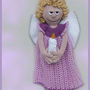 Guardian Angel Hope amigurumi doll