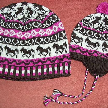Mom & baby love horses beanie set