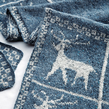 Little Colour Knits by Dee Hardwicke