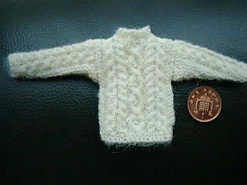 1:12th scale Aran Sweater 5