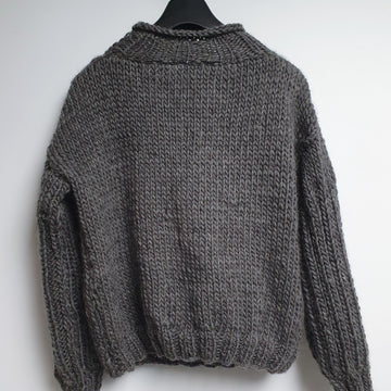 Super chunky jumper with banana motif
