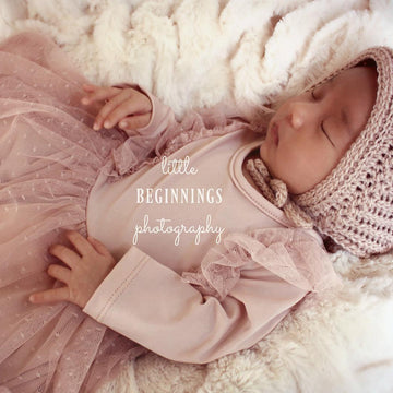 Horseshoe Cable Baby Bonnet