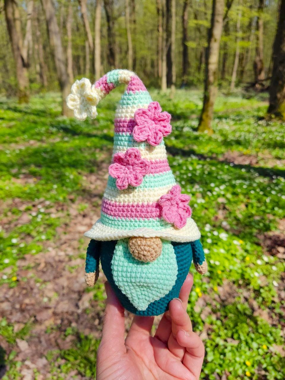 Spring gnome