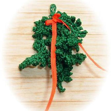 1:12th scale Christmas garland