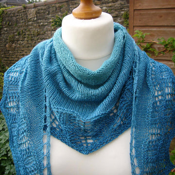 Dancing waves shawl