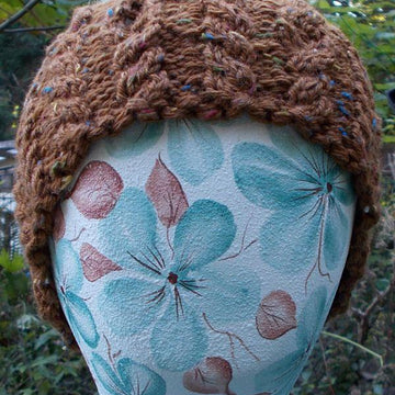 Lacy Cable Cap