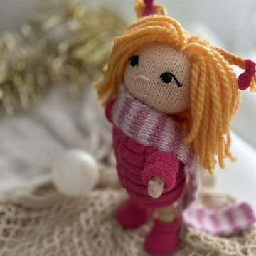 Knitting Pattern Christmas elf Chloe