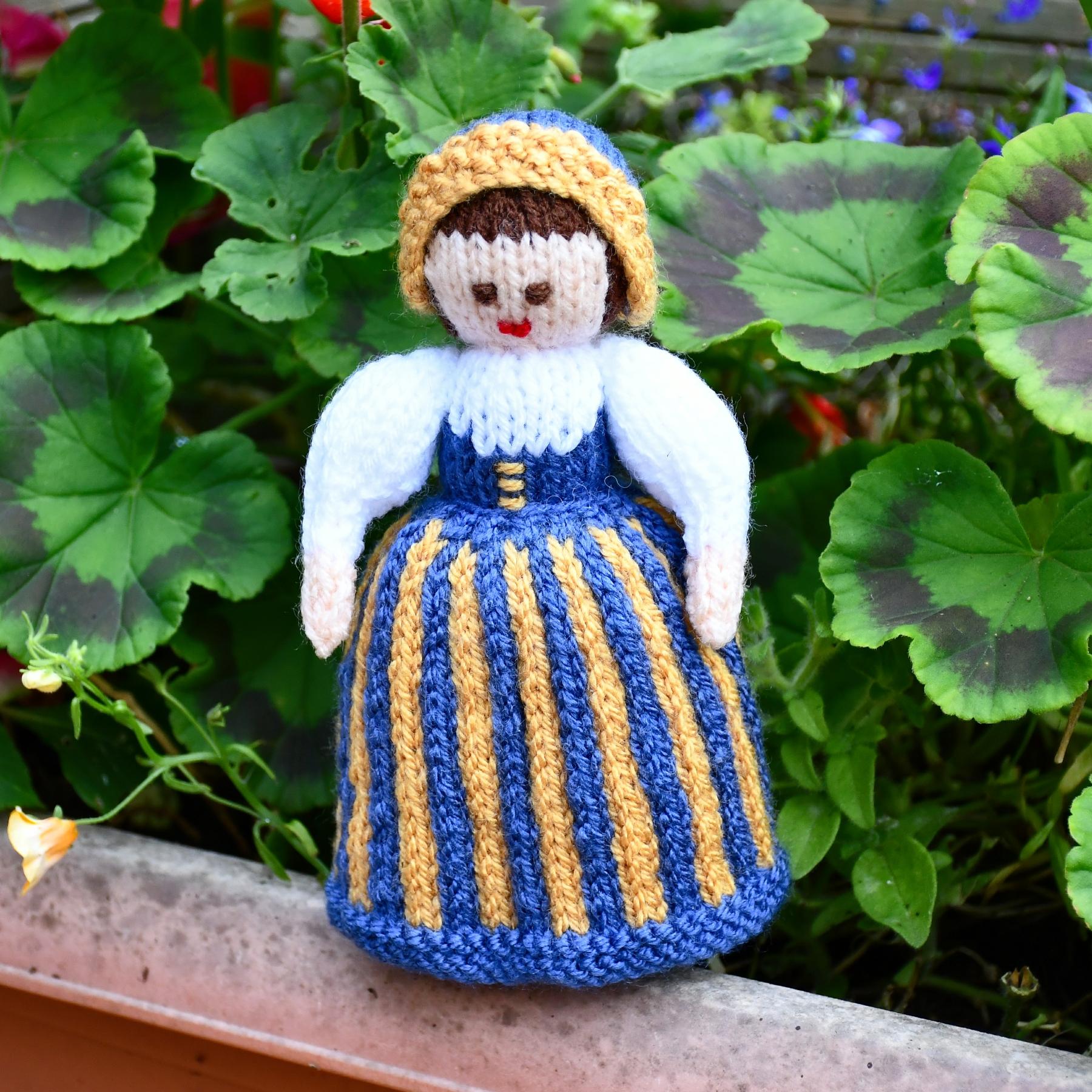Finland National Costume Doll Knitting Pattern - Toy Knitting Pattern