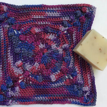 Bobble Berry Washcloth