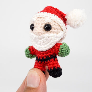 Mini Noso Santa Claus Crochet Pattern