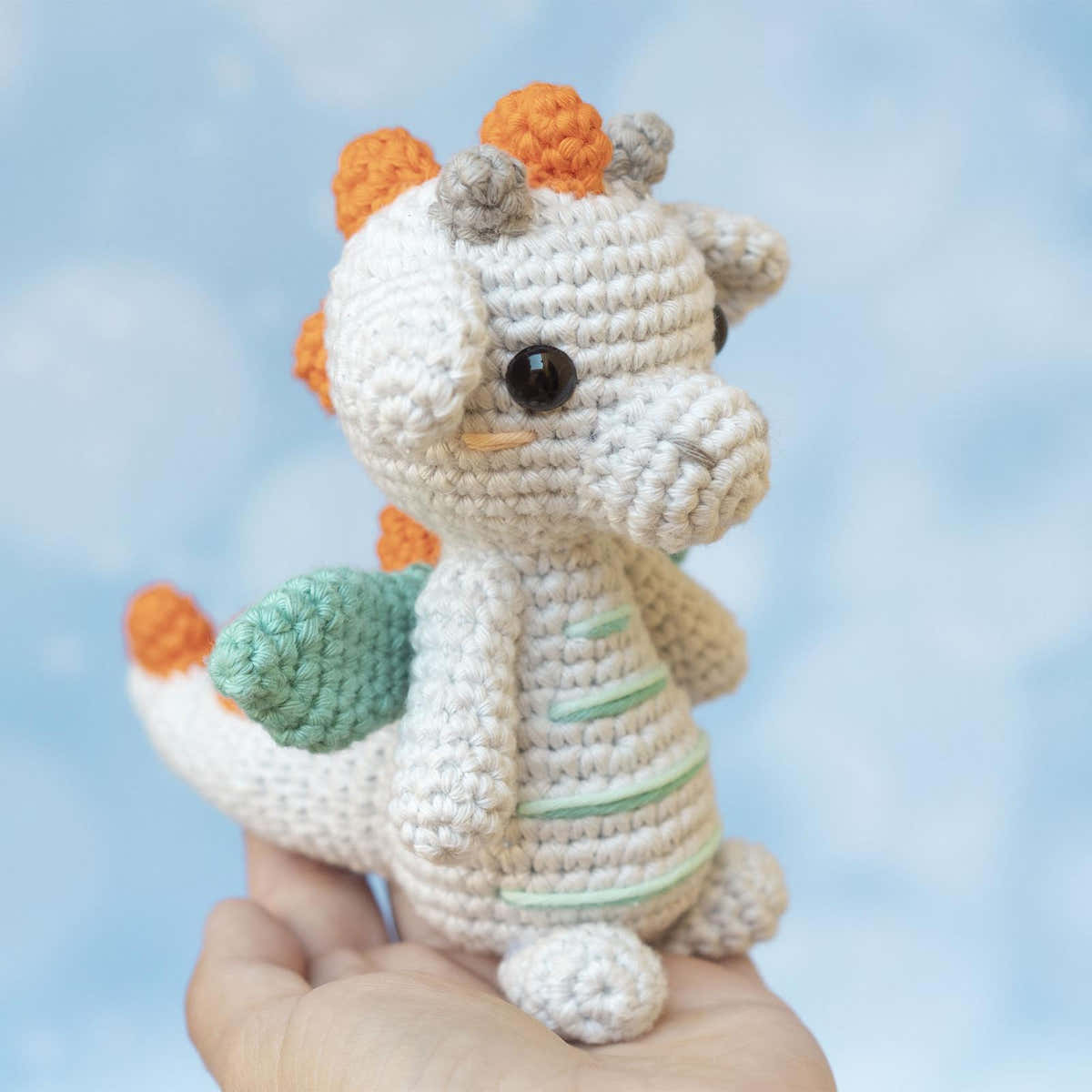 Baby dragon gray