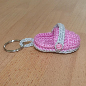 Keychain clog