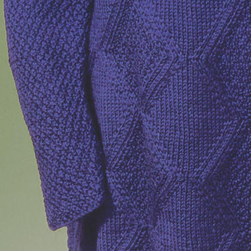 Moss and Diamond V-Neck Pullover 128