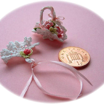 1:12th scale bridal basket