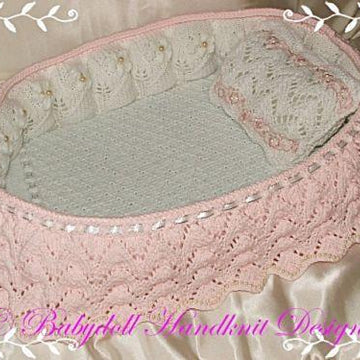 Doll's Moses basket & cribs to fit dolls from 4 to 22 inches