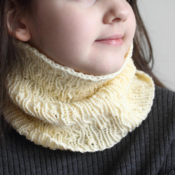 Orchid Cowl