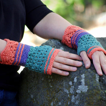 Kitto Fingerless Mitts